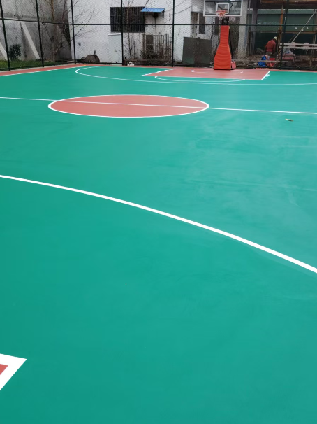 瑞溪镇 球场长期使用易出现地面开裂